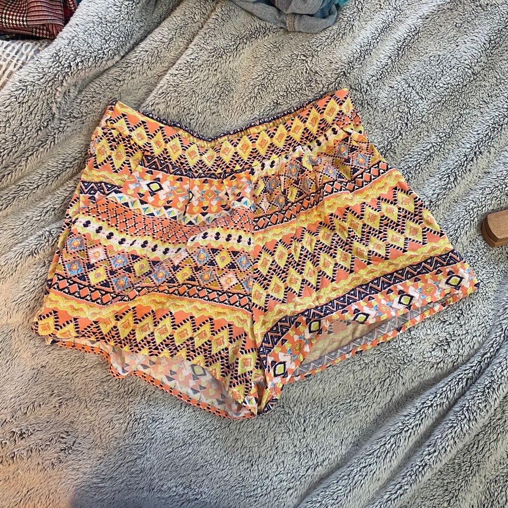 NWOT Urban Aztec shorts